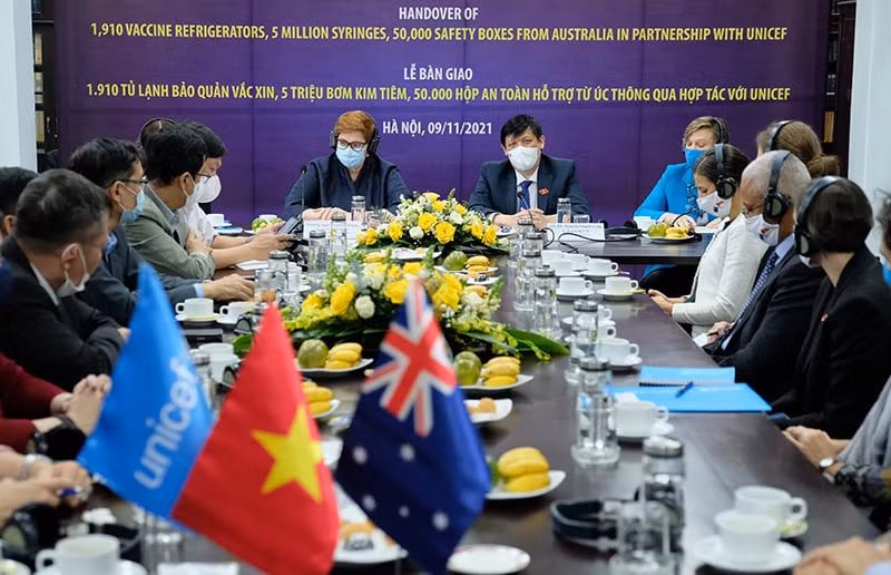 COVID-19 : Réception de matériel de vaccination soutenu par l’Australie et l’UNICEF ảnh 2