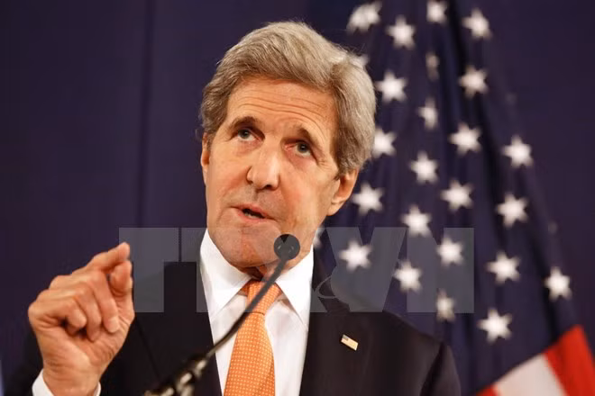 John Kerry met en garde la Chine contre la création d'une ADIZ en Mer Orientale ảnh 1