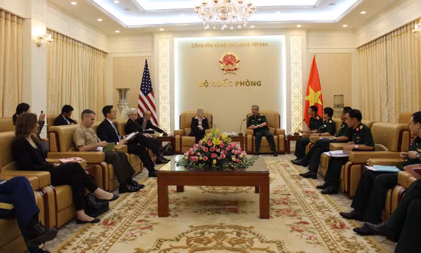 Renforcement de la coopération à la défense avec les Etats-Unis et la Thaïlande ảnh 1