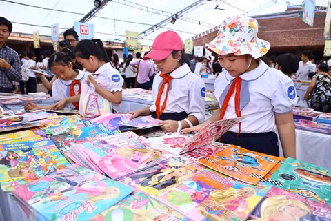 La littérature enfantine manque cruellement d’auteurs vietnamiens ảnh 1