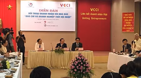 Forum "Presse et entreprises en temps d’intégration internationale" ảnh 1