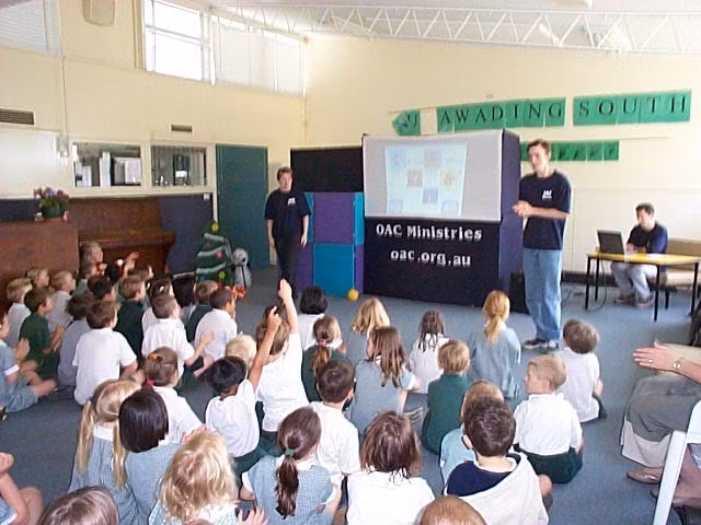 L’Australie et l’ASEAN créent des liens inter-écoles ảnh 1