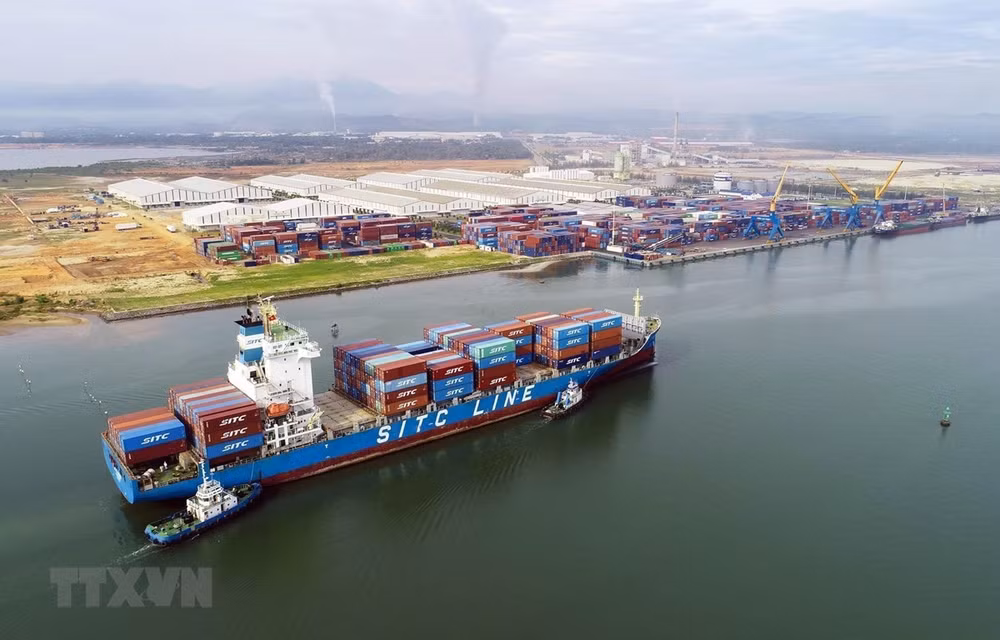 Environ 89% des biens importés lors des quatre premiers mois sont des matières premières ảnh 1