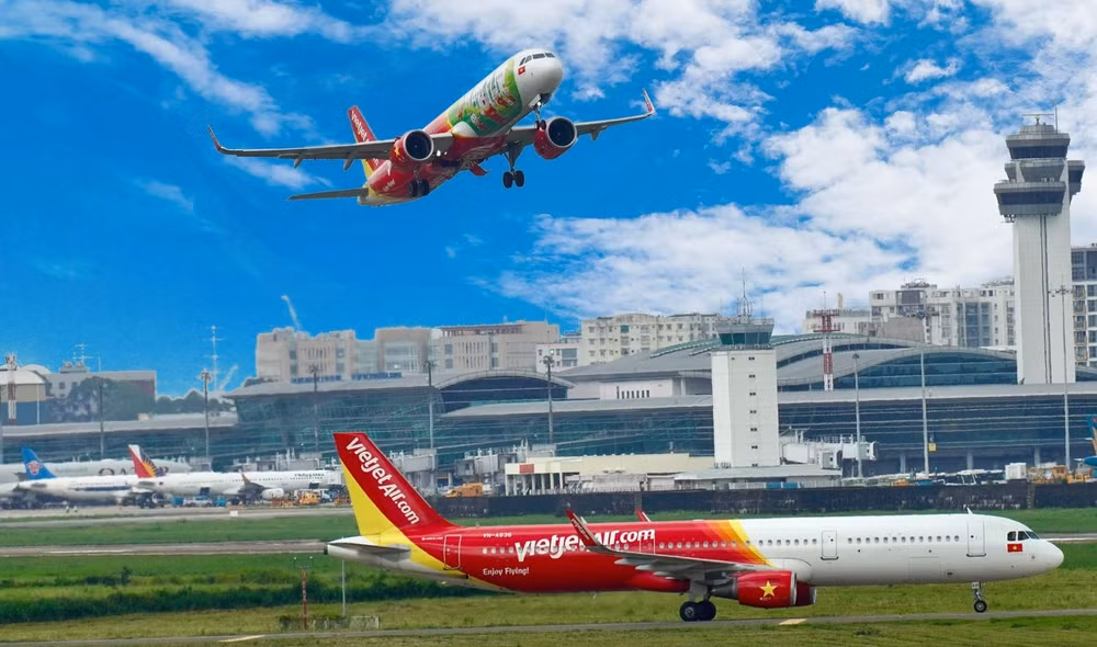 Vietjet effectuera un vol gratuit pour rapatrier les Vietnamiens en Ukraine ảnh 1