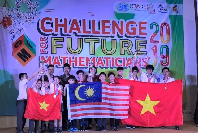 Concours «Défis des mathématiciens du futur»: Le Vietnam rafle dix médailles d’or ảnh 1