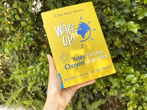 Un livre qui révèle comment contrôler le "pilotage automatique" de son cerveau ảnh 1