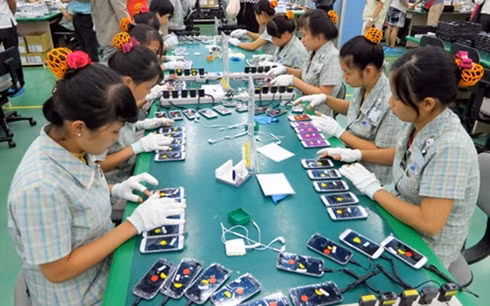 Les exportations nationales de téléphones mobiles s'élèvent à 22 milliards de dollars ảnh 1