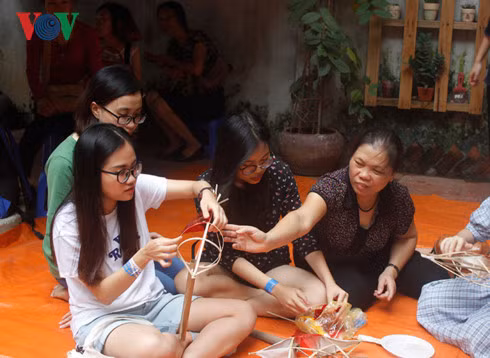 Remettre les jouets traditionnels à l’honneur ảnh 2 Remettre les jouets traditionnels à l’honneur ảnh 2