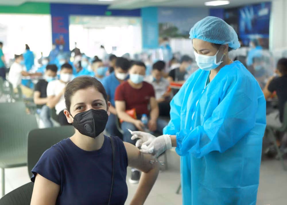 Hanoï prête pour la campagne de vaccination contre le COVID-19 ảnh 1