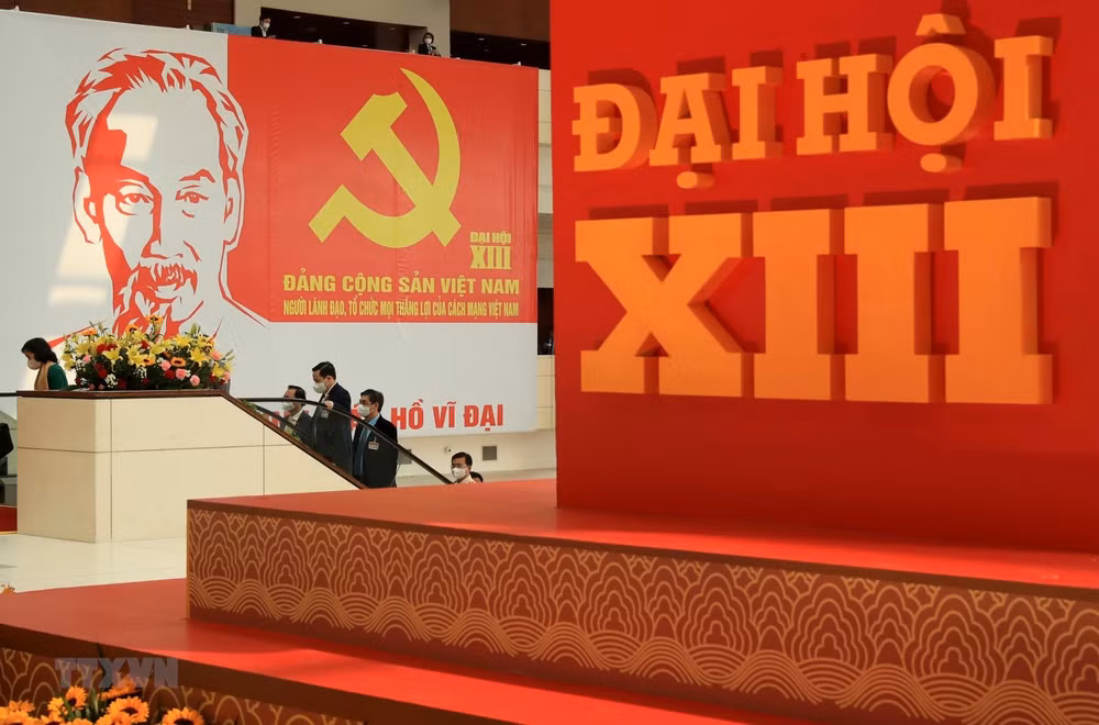 Communiqué de presse sur la quatrième journée de travail officielle du 13e Congrès national du PCV ảnh 1