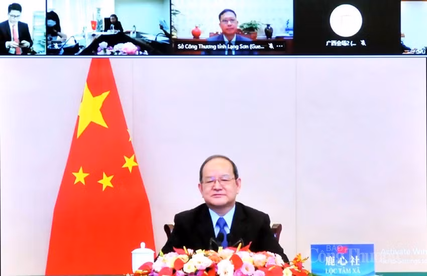 Promouvoir le commerce bilatéral entre le Vietnam et la région autonome Zhuang du Guangxi (Chine) ảnh 2