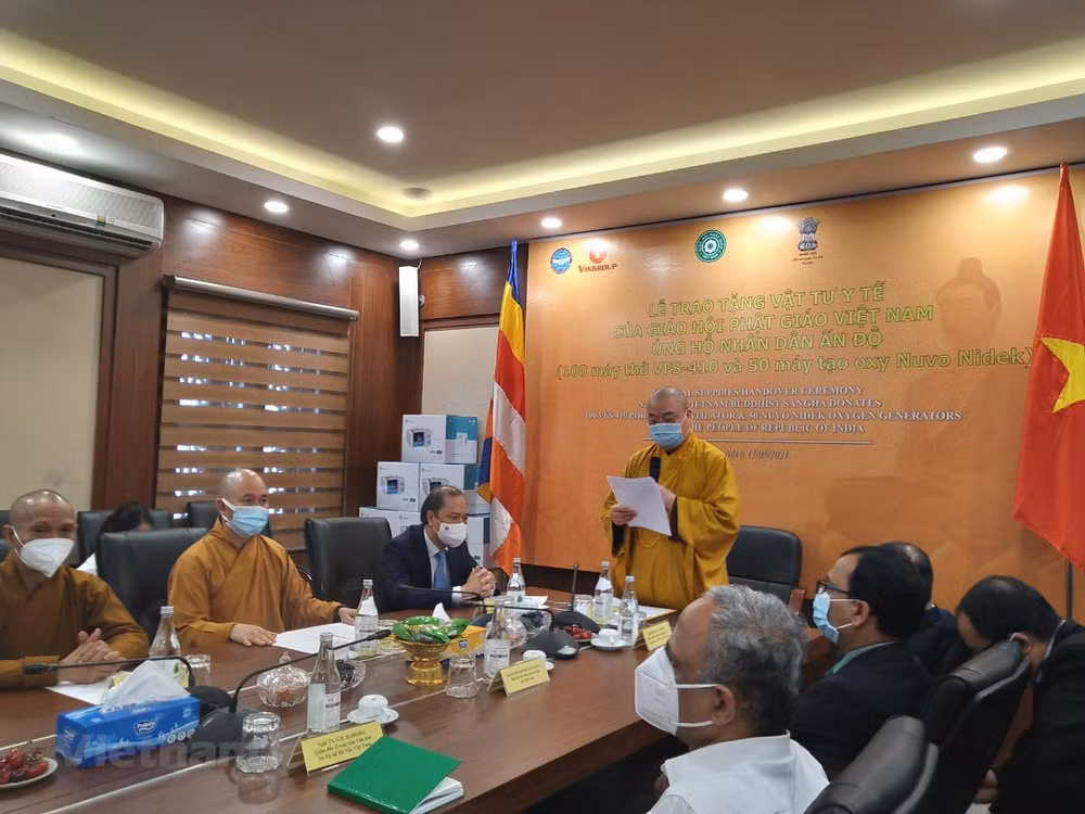 COVID-19 : aide de la Sangha bouddhiste du Vietnam pour l’Inde ảnh 2