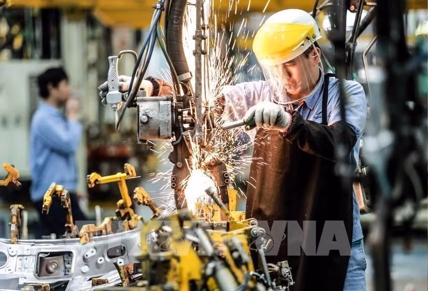 Vietnam Briefing: Le Vietnam attrayant pour la délocalisation de la production ảnh 1