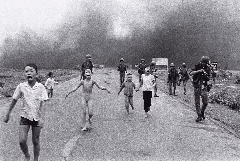 Un photographe de la guerre du Vietnam reçoit la Médaille nationale des arts des États-Unis ảnh 2