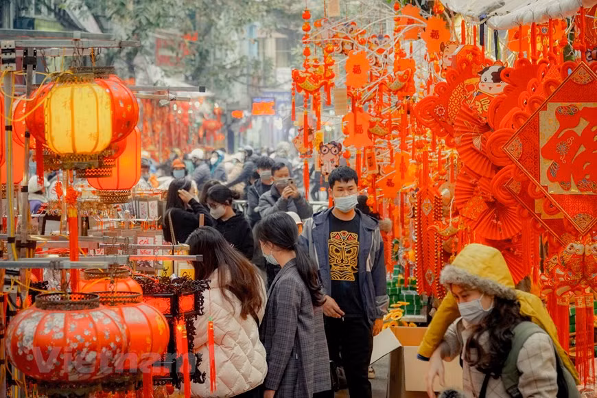 Hang Ma, rue multicolore au coeur de Hanoï à l'approche du Têt ảnh 4