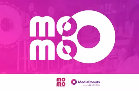 Coopération stratégique entre MoMo et MediaDonuts ảnh 1