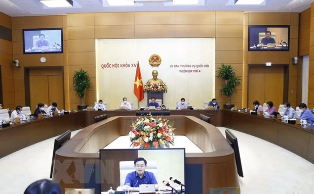 AN : projets de résolution sur le développement de Hai Phong, Nghê An, Thua Thiên-Huê en débat ảnh 1