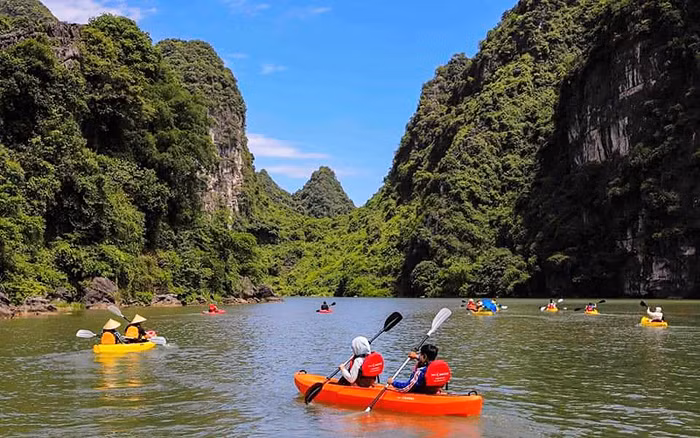 En kayak à Tràng An, patrimoine mondial de l’UNESCO ảnh 2