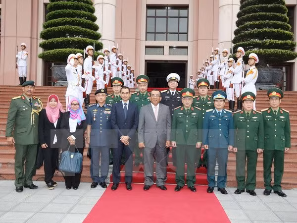 Renforcement des liens dans la défense Vietnam-Malaisie ảnh 1