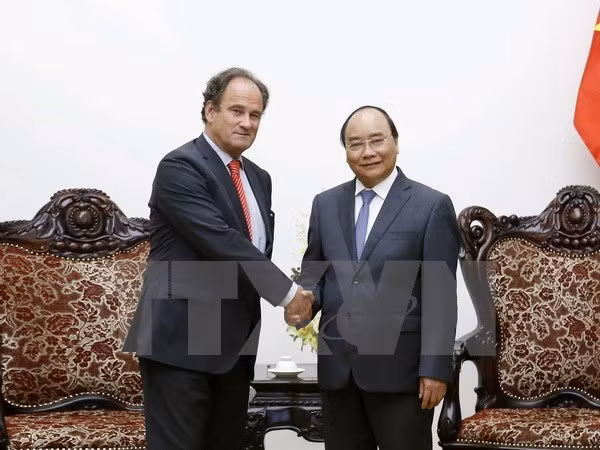 Le PM Nguyen Xuan Phuc reçoit le secrétaire général de la Cour permanente d'arbitrage ảnh 1