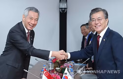Le président sud-coréen entame une visite d’Etat à Singapour ảnh 1