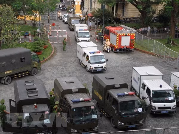 Les actes terroristes des organisations réactionnaires doivent être sévèrement punies ảnh 1