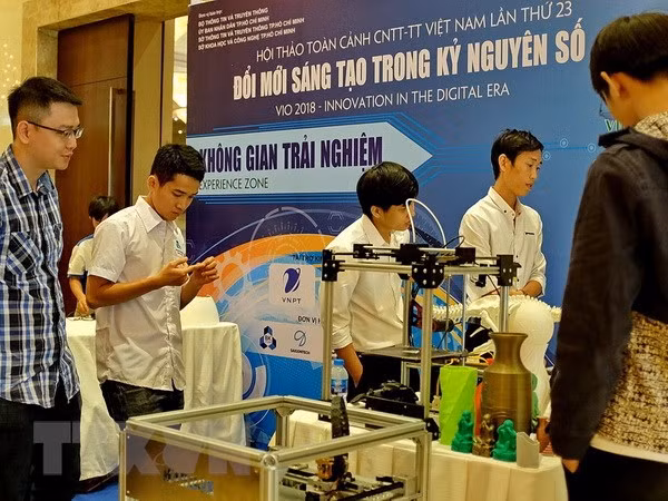 Séminaire sur le panorama des TIC au Vietnam ảnh 1