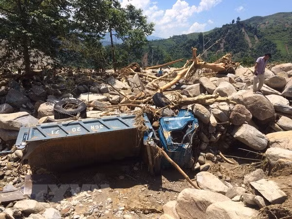 Crues: message de sympathie à des dirigeants vietnamiens ảnh 1