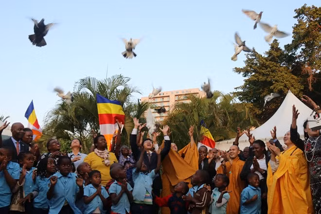 L'Organisation d'une cérémonie de prière pour la paix au Mozambique ảnh 1