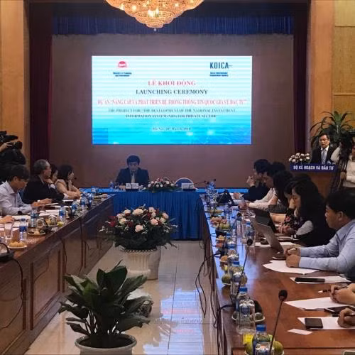 Lancement du projet de développement du système national d'information sur l'investissement ảnh 1