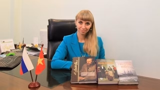 Continuer à entretenir les relations traditionnelles entre le Vietnam et la Russie ảnh 1