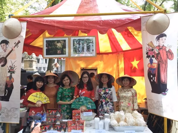 Le Vietnam au festival des ambassades aux Pays-Bas ảnh 1