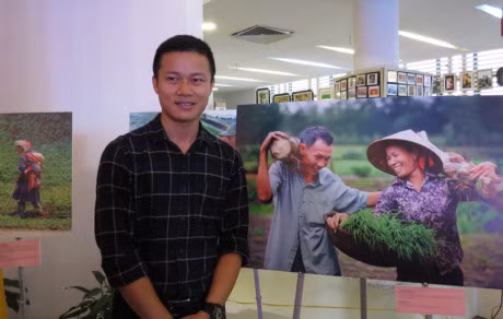 Remise des prix du concours de photographie «Les familles vietnamiennes égalitaires» ảnh 1