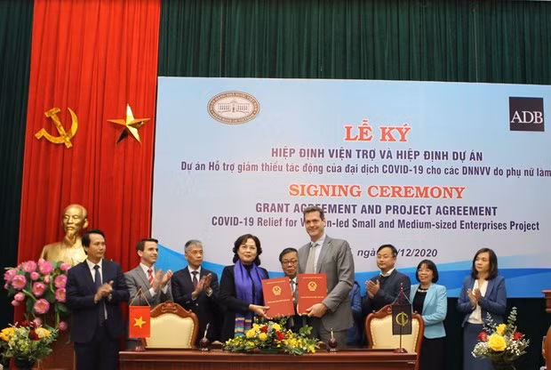 BAD: 5 millions de dollars aux PME appartenant à des femmes au Vietnam ảnh 1