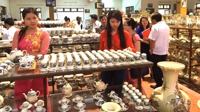 Naissance d’un conseil pour le développement de la céramique de Chu Dâu ảnh 1