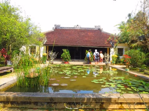 Près de 32,6 milliards de dongs pour protéger les maisons-jardin à Hue ảnh 1