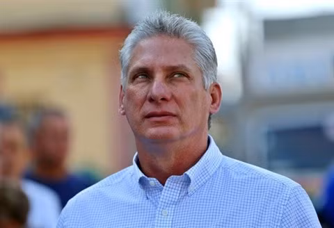 Félicitations au nouveau président du Conseil d'Etat et du Conseil des ministres de Cuba ảnh 1