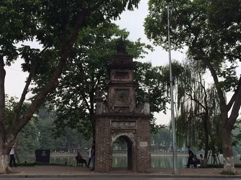 Les ruines de l'ancienne tour Hoà Phong à Hanoï ảnh 3