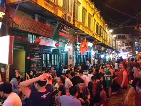 Tirer bien profit des spécialités culinaires de Hanoï ảnh 5