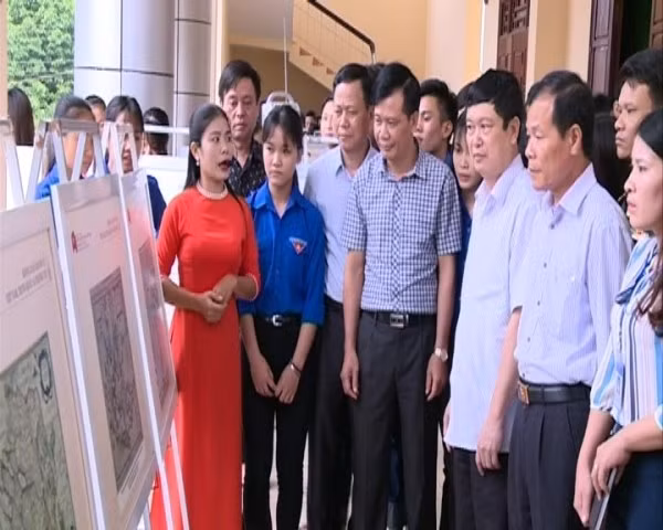 Thanh Hoa : exposition «Hoàng Sa, Truong Sa du Vietnam - les preuves historiques et juridiques» ảnh 1