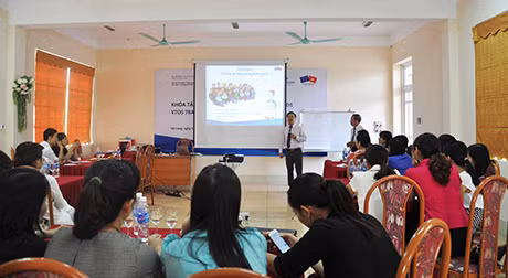 AEC : opportunités et défis pour les ressources humaines du tourisme vietnamien ảnh 3