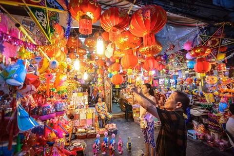 De la capitale aux régions montagneuses, la Fête de la mi-automne est partout ảnh 2