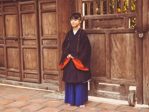 Antiquité : l’áo giao lĩnh retrouve la lumière ảnh 1