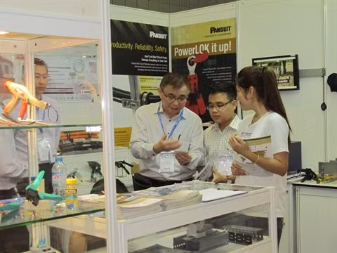 Ouverture du Salon international de l’électricité et de l'automatisation industrielle 2016 ảnh 1
