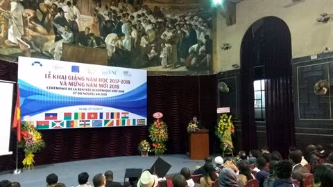 L'Institut Francophone International célèbre sa rentrée académique ảnh 1