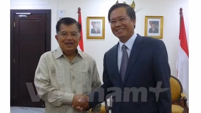 Renforcer la solidarité et promouvoir les relations entre le Vietnam et l'Indonésie ảnh 1