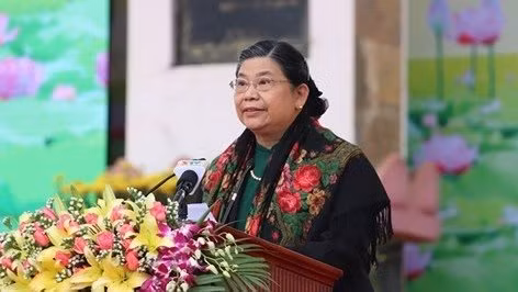 Inauguration d'une maison commémorative de Hô Chi Minh à Son La ảnh 1