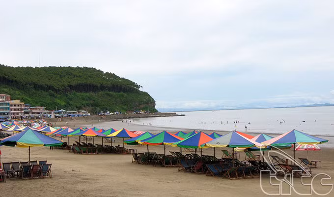 Découvrir la beauté de Do Son à Hai Phong ảnh 1