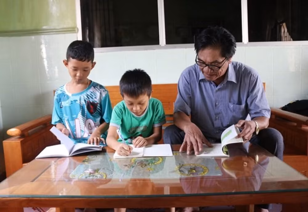 Efficacité du mouvement d’encouragement à l'apprentissage chez les Cham ảnh 1