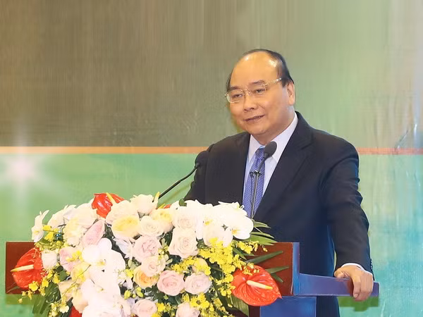 Le PM Nguyen Xuan Phuc: Nécessité de développer l’économie agricole ảnh 1